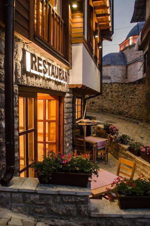 Hotel Prizreni Екстер'єр фото