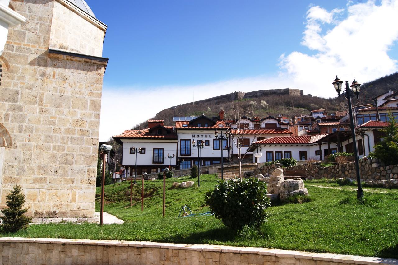 Hotel Prizreni Екстер'єр фото